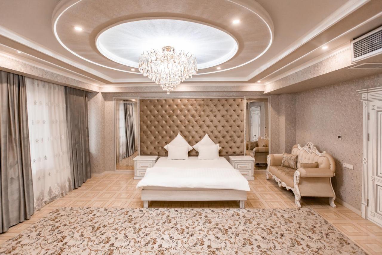 Oydinplaza Hotel Наманган Экстерьер фото